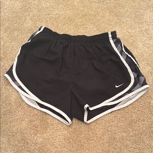 Nike Black Tempo women’s running shorts - size M